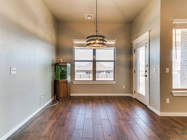 3600 Upland Ridge Drive, Yukon, OK 73099