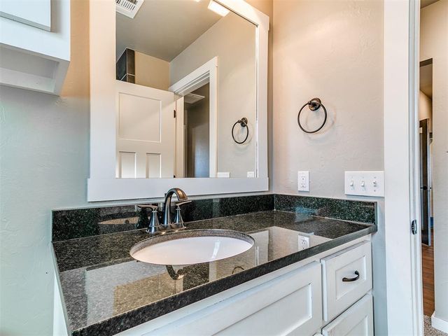 3600 Upland Ridge Drive, Yukon, OK 73099