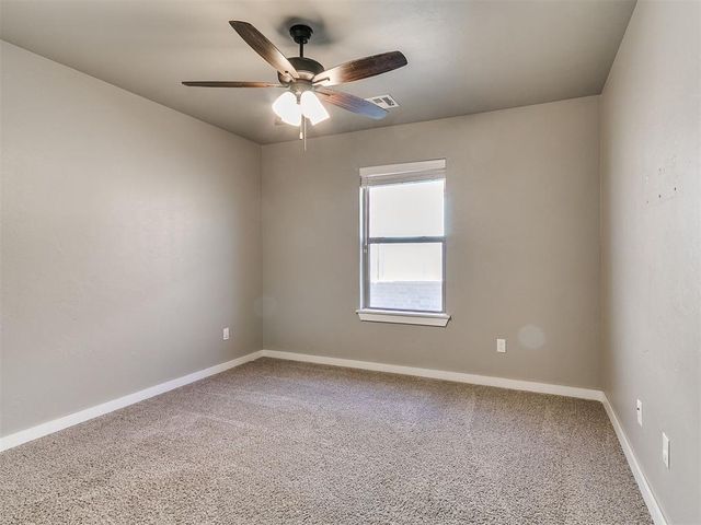 3600 Upland Ridge Drive, Yukon, OK 73099