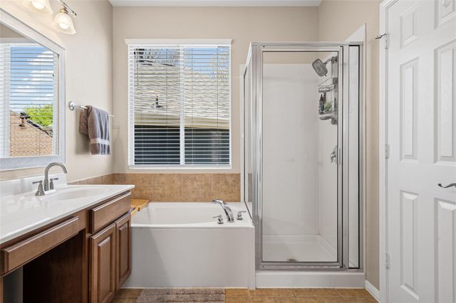 411 W St Elmo RD 24, Austin, TX 78745