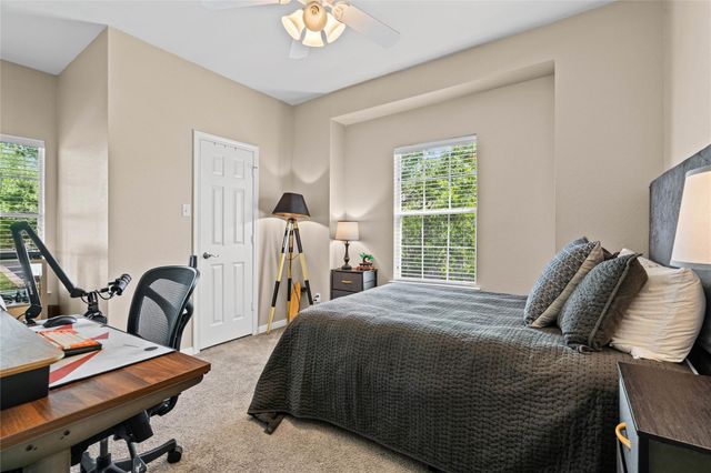 411 W St Elmo RD 24, Austin, TX 78745