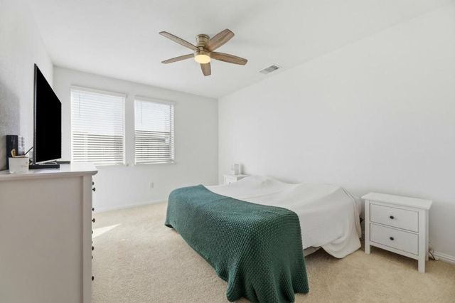 5752 Vibrant Loop, San Jose, CA 95119