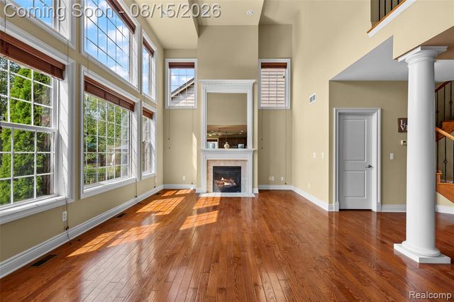 3809 Yorba Linda Boulevard, Royal Oak, MI 48073