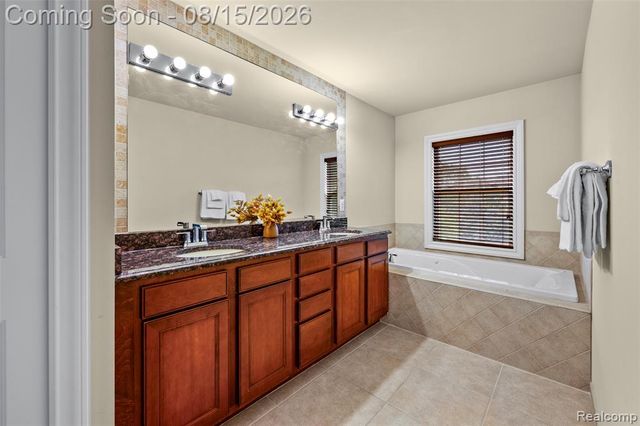 3809 Yorba Linda Boulevard, Royal Oak, MI 48073