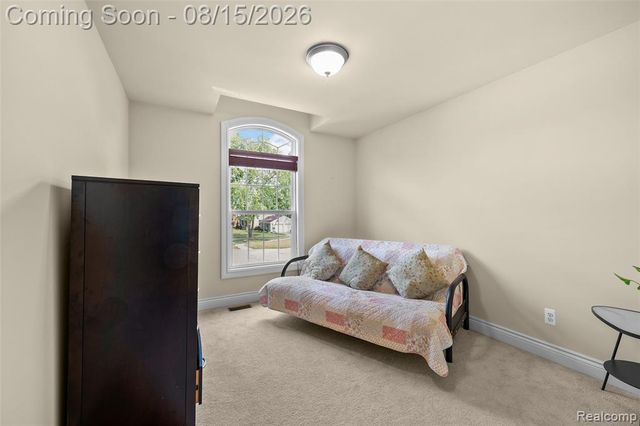 3809 Yorba Linda Boulevard, Royal Oak, MI 48073