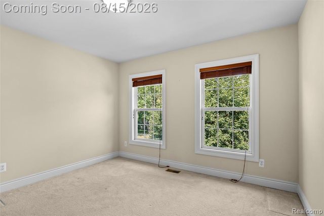 3809 Yorba Linda Boulevard, Royal Oak, MI 48073