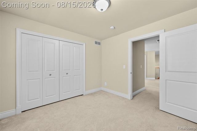 3809 Yorba Linda Boulevard, Royal Oak, MI 48073