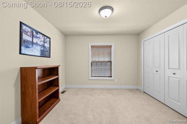 3809 Yorba Linda Boulevard, Royal Oak, MI 48073