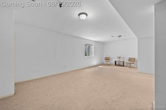 3809 Yorba Linda Boulevard, Royal Oak, MI 48073