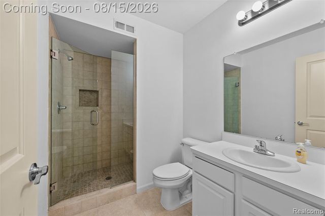 3809 Yorba Linda Boulevard, Royal Oak, MI 48073