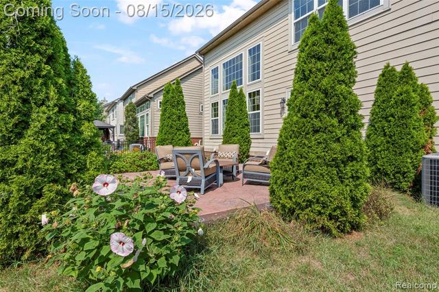 3809 Yorba Linda Boulevard, Royal Oak, MI 48073