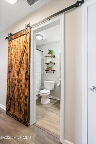 2000 Hunters Ridge Drive, Midway Park, NC 28544