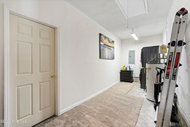 2000 Hunters Ridge Drive, Midway Park, NC 28544