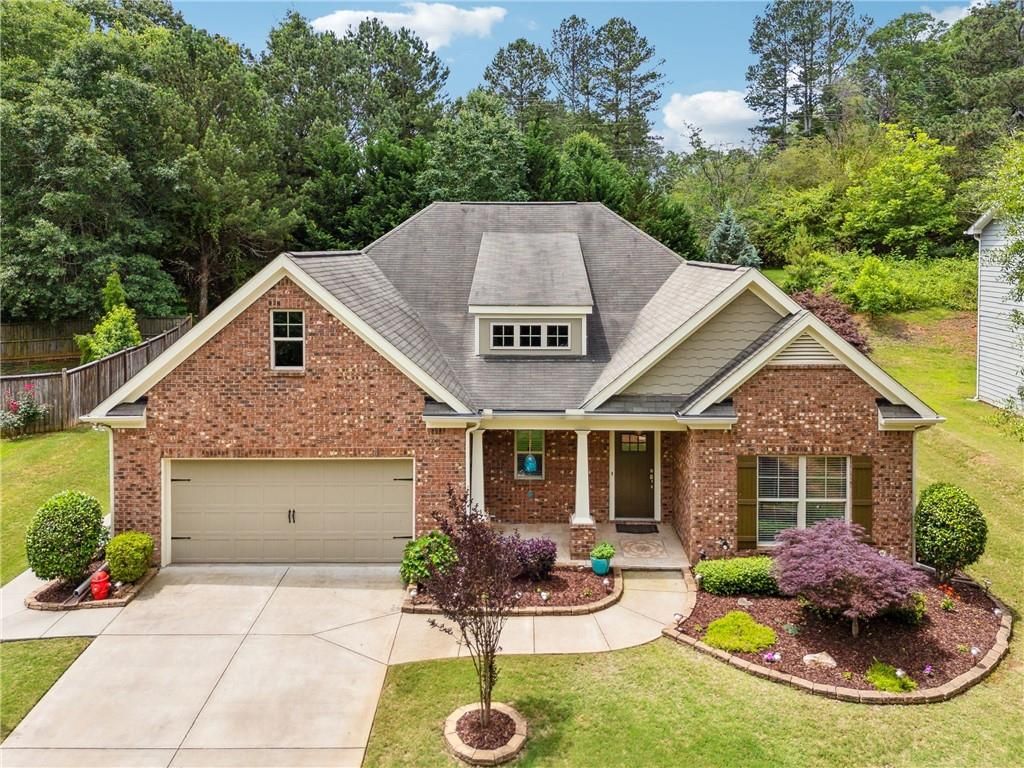 8040 Gracen Drive, Gainesville, GA 30506