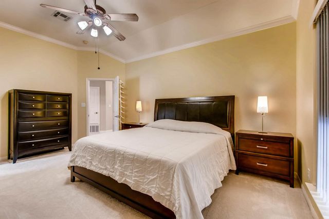 6914 Thorncliffe DR, Austin, TX 78731
