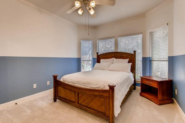 6914 Thorncliffe DR, Austin, TX 78731