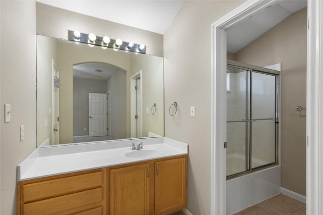 6914 Thorncliffe DR, Austin, TX 78731