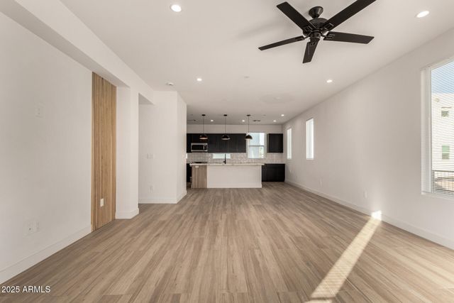 825 N 9TH Avenue 10, Phoenix, AZ 85007