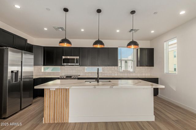 825 N 9TH Avenue 10, Phoenix, AZ 85007