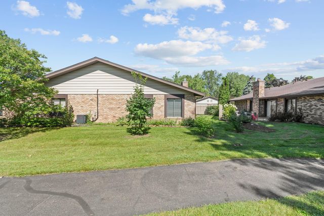 1164 Xene Lane N, Plymouth, MN 55447