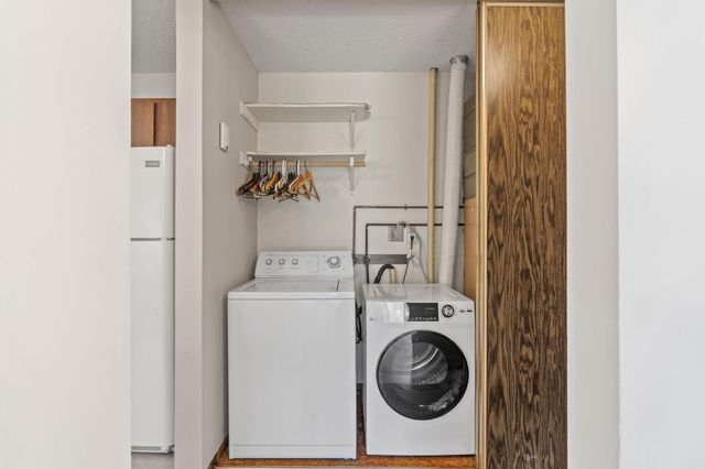 1164 Xene Lane N, Plymouth, MN 55447