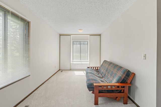 1164 Xene Lane N, Plymouth, MN 55447