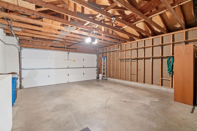 1164 Xene Lane N, Plymouth, MN 55447