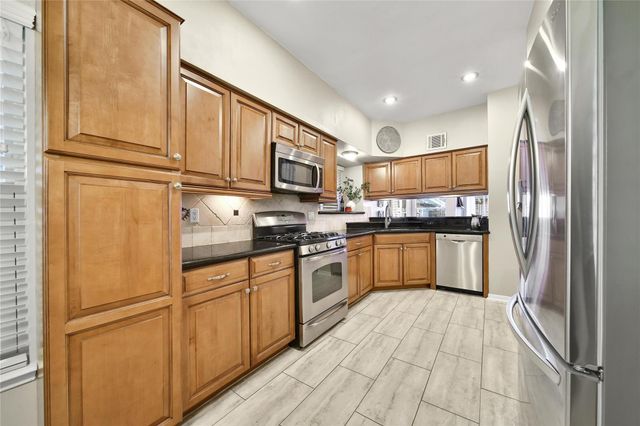 14230 Reissen Lane, Houston, TX 77069