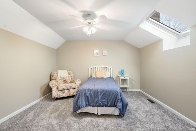 2271 S Old Ditch Road, Warsaw, IN 46580