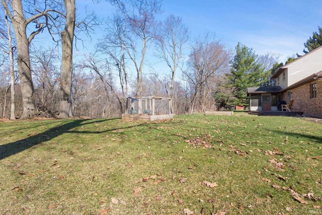 2271 S Old Ditch Road, Warsaw, IN 46580