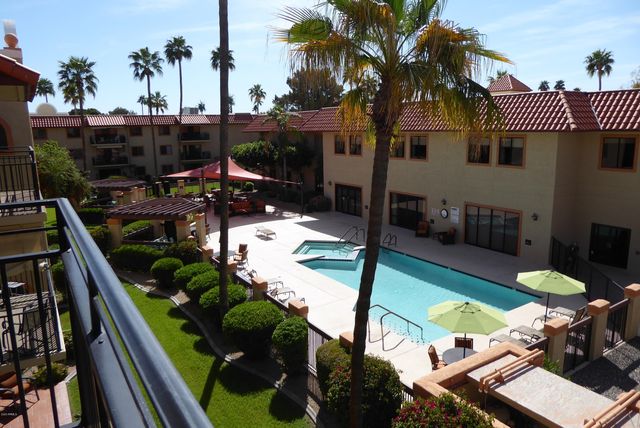 10330 W THUNDERBIRD Boulevard C107b, Sun City, AZ 85351