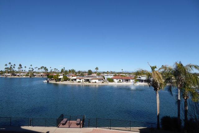 10330 W THUNDERBIRD Boulevard C107b, Sun City, AZ 85351