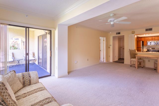 10330 W THUNDERBIRD Boulevard C107b, Sun City, AZ 85351