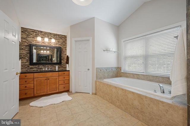 4206 SEQUOIA DR, Westminster, MD 21157