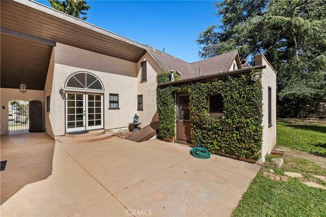 6553 Odessa Avenue, Los Angeles, CA 91406