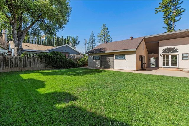 6553 Odessa Avenue, Los Angeles, CA 91406