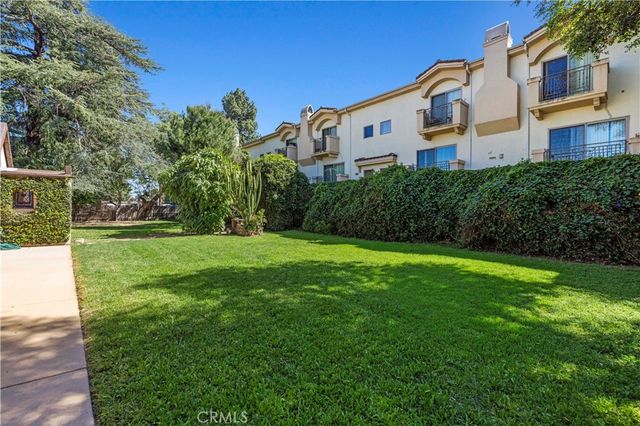 6553 Odessa Avenue, Los Angeles, CA 91406