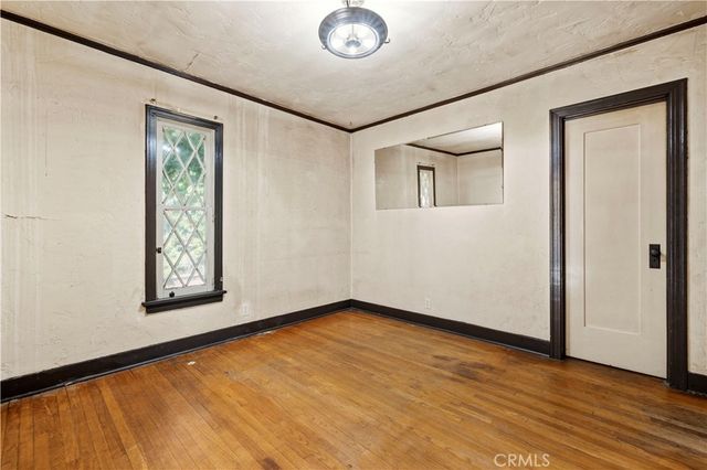 6553 Odessa Avenue, Los Angeles, CA 91406