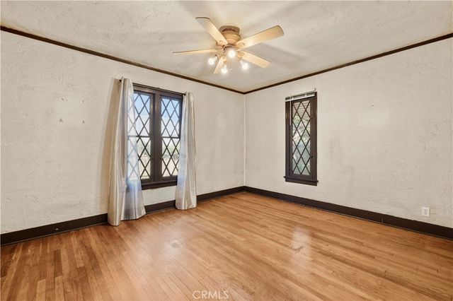 6553 Odessa Avenue, Los Angeles, CA 91406