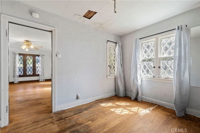 6553 Odessa Avenue, Los Angeles, CA 91406