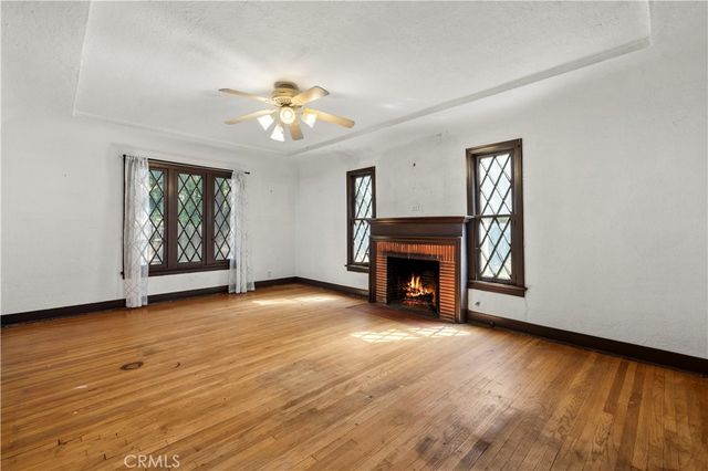 6553 Odessa Avenue, Los Angeles, CA 91406