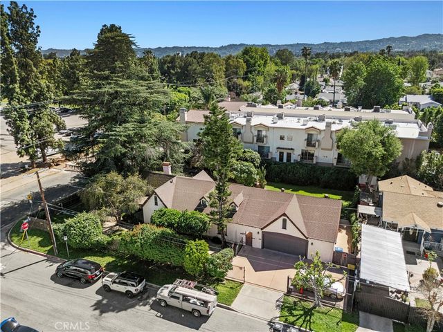 6553 Odessa Avenue, Los Angeles, CA 91406