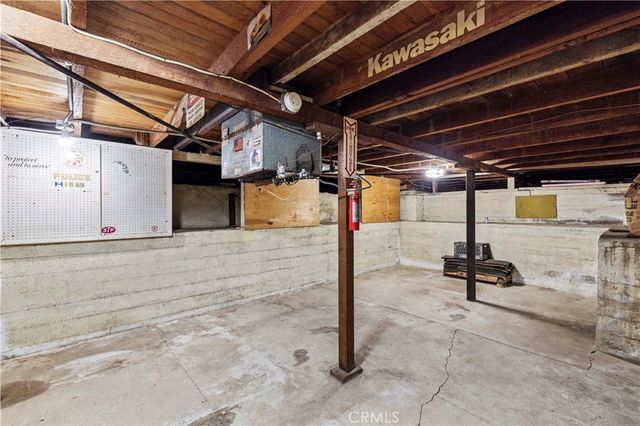 6553 Odessa Avenue, Los Angeles, CA 91406