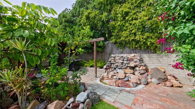 3516 Las Palmas, Glendale, CA 91208