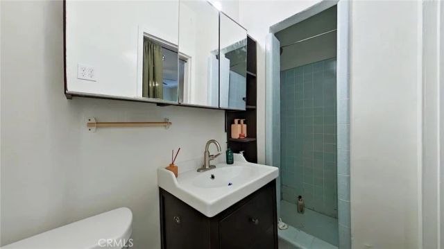 3516 Las Palmas, Glendale, CA 91208