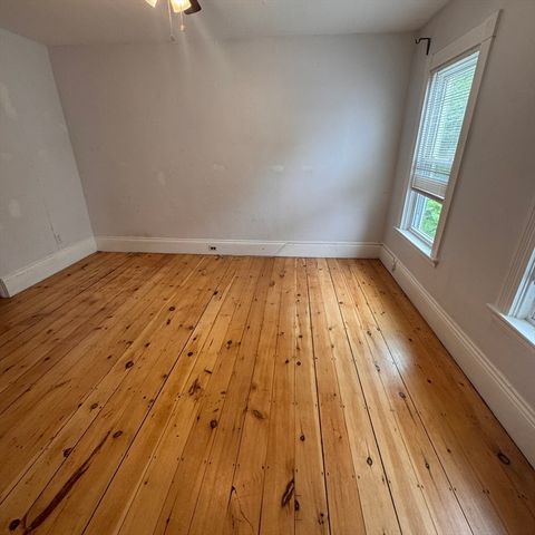 238 Water St 2, Leominster, MA 01453