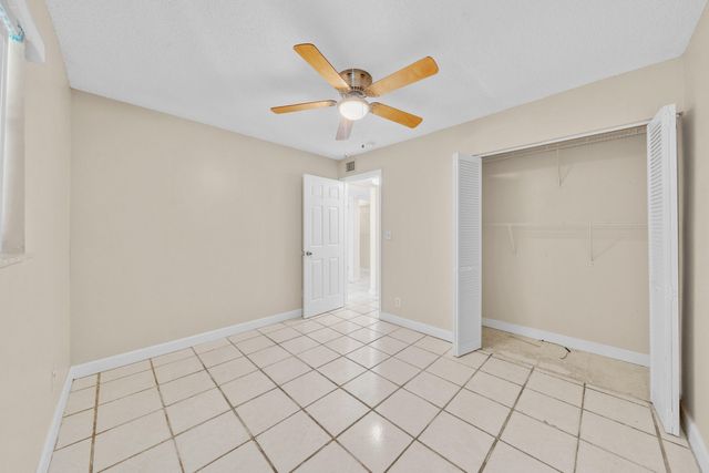 221 NW 43rd Place, Deerfield Beach, FL 33064
