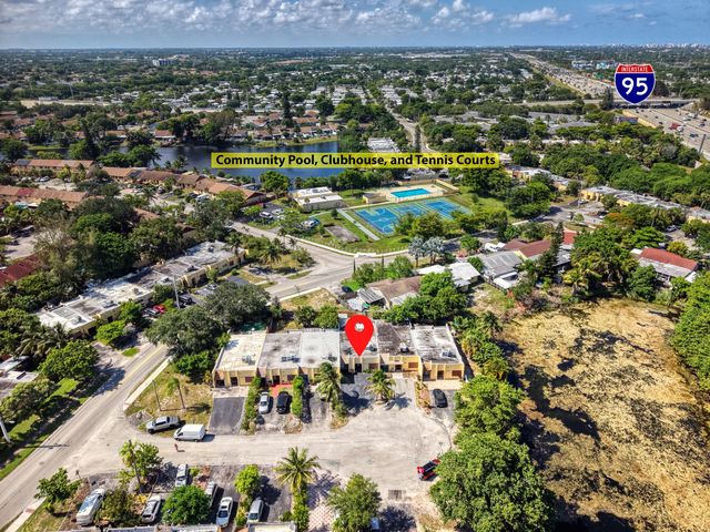 221 NW 43rd Place, Deerfield Beach, FL 33064