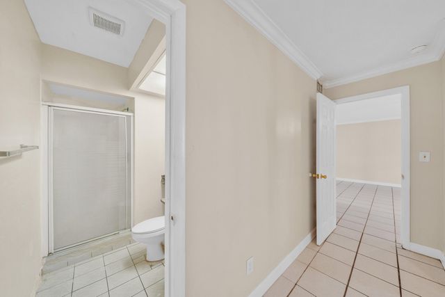 221 NW 43rd Place, Deerfield Beach, FL 33064