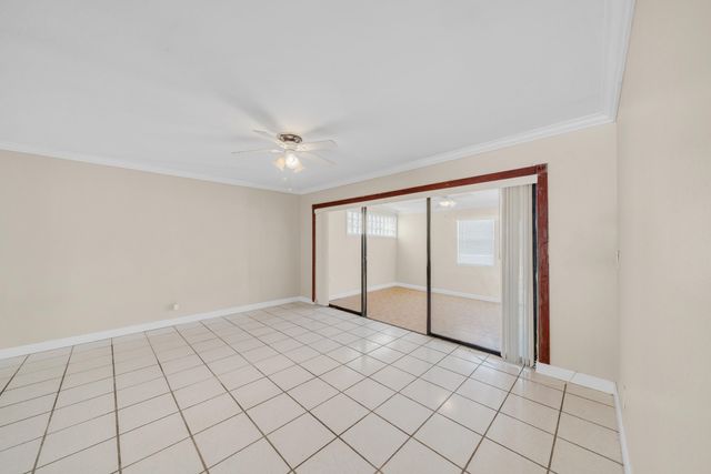 221 NW 43rd Place, Deerfield Beach, FL 33064